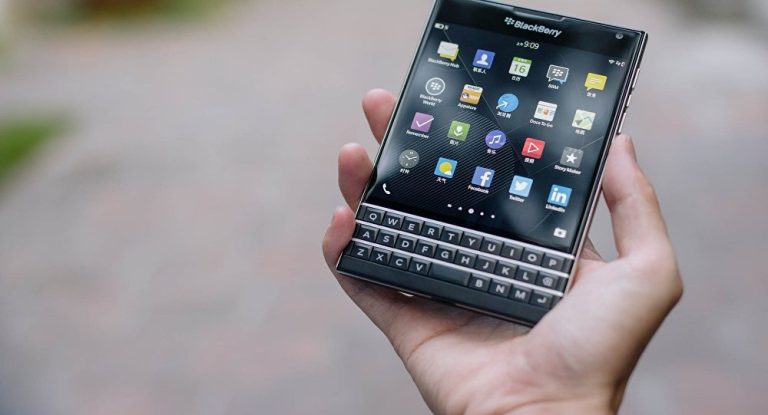 End of BlackBerry smartphones? TCL breaks deal to manufacture them