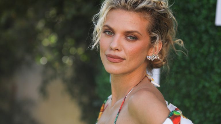 Days of Our Lives Comings and Goings: AnnaLynne McCord Arrives in Salem A Mysterious New Siren